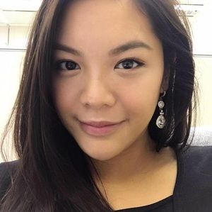 Meet your Posher, Chloe